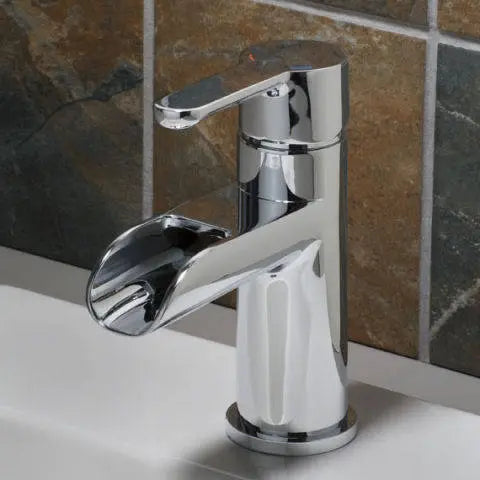 Mello Single Hole Single-Handle Bathroom Faucet 1.2 gpm/4.5 L/min with Lever Handle // POLISHED CHROME // 135022_Image_2006101.002_UNIVERSAL_NO_FAMILY_Monoblock_0_CDNwebp.webp
