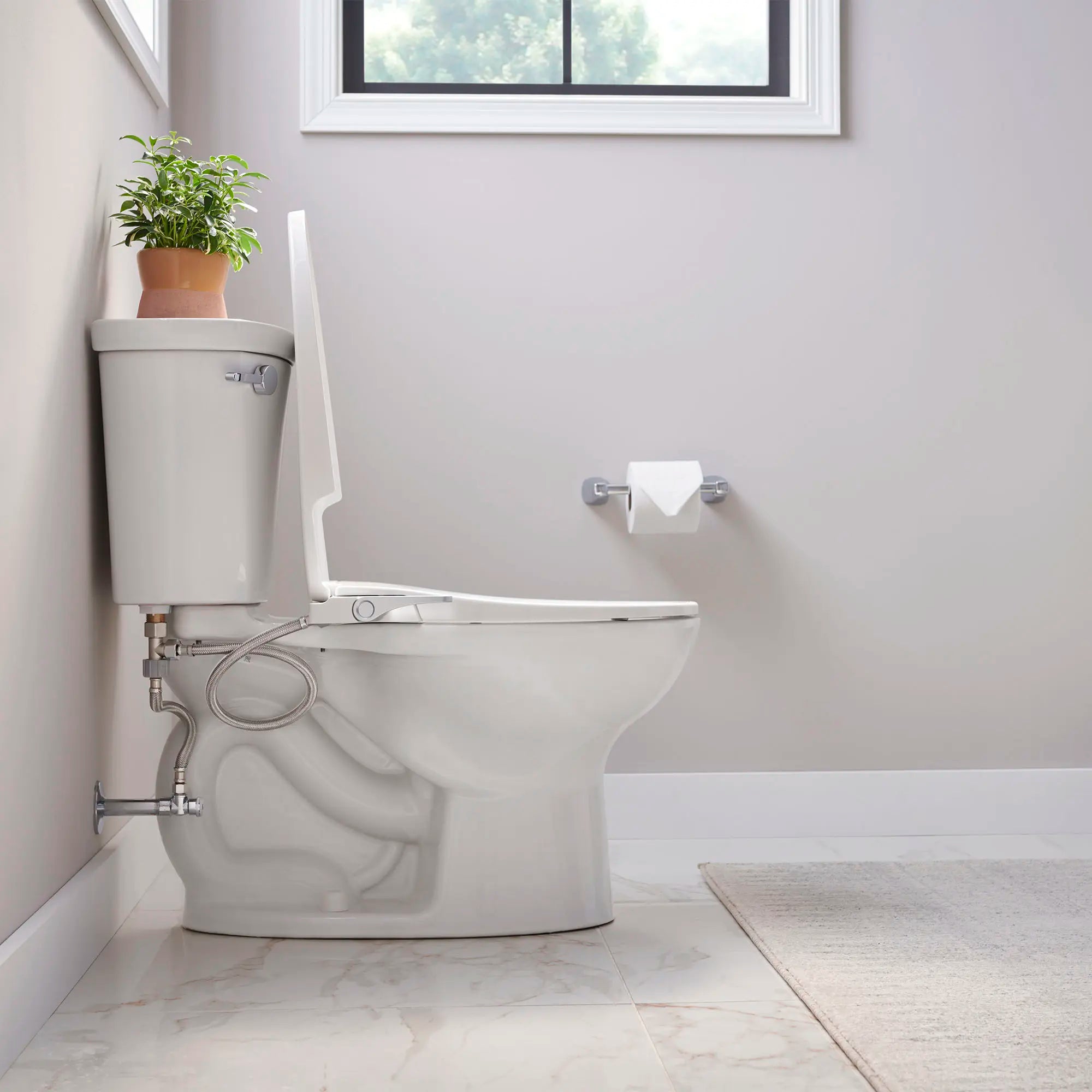 AquaWash® Slim Non-Electric SpaLet® Bidet Seat With Manual Operation // WHITE // 155722_B-215AA104.020_8033A65G.020_Side2_0_CDNwebp_f5678358-4806-4b19-88d5-d79141394485.webp