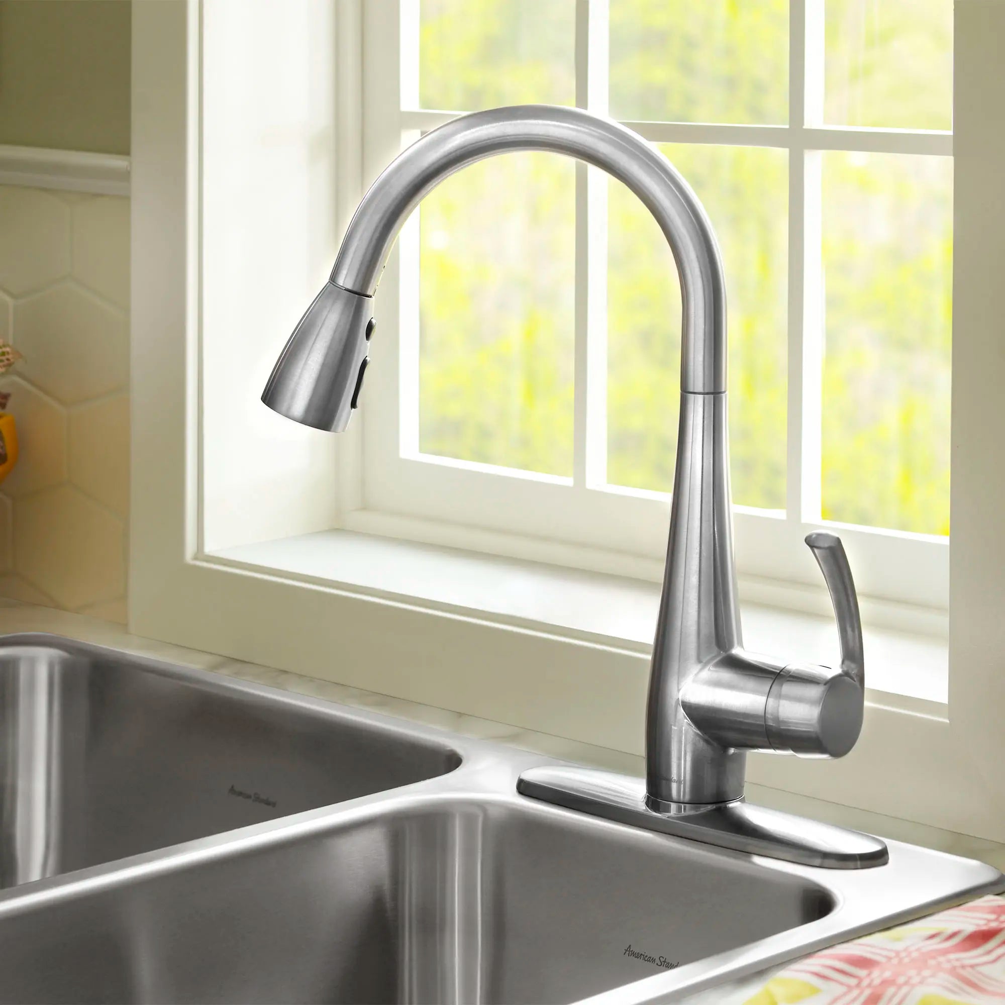 Quince® Single-Handle Pull-Down Dual-Spray Kitchen Faucet 2.2 gpm/8.3 L/min // STAINLESS STEEL // 173865_4433300075_0_CDNwebp.webp