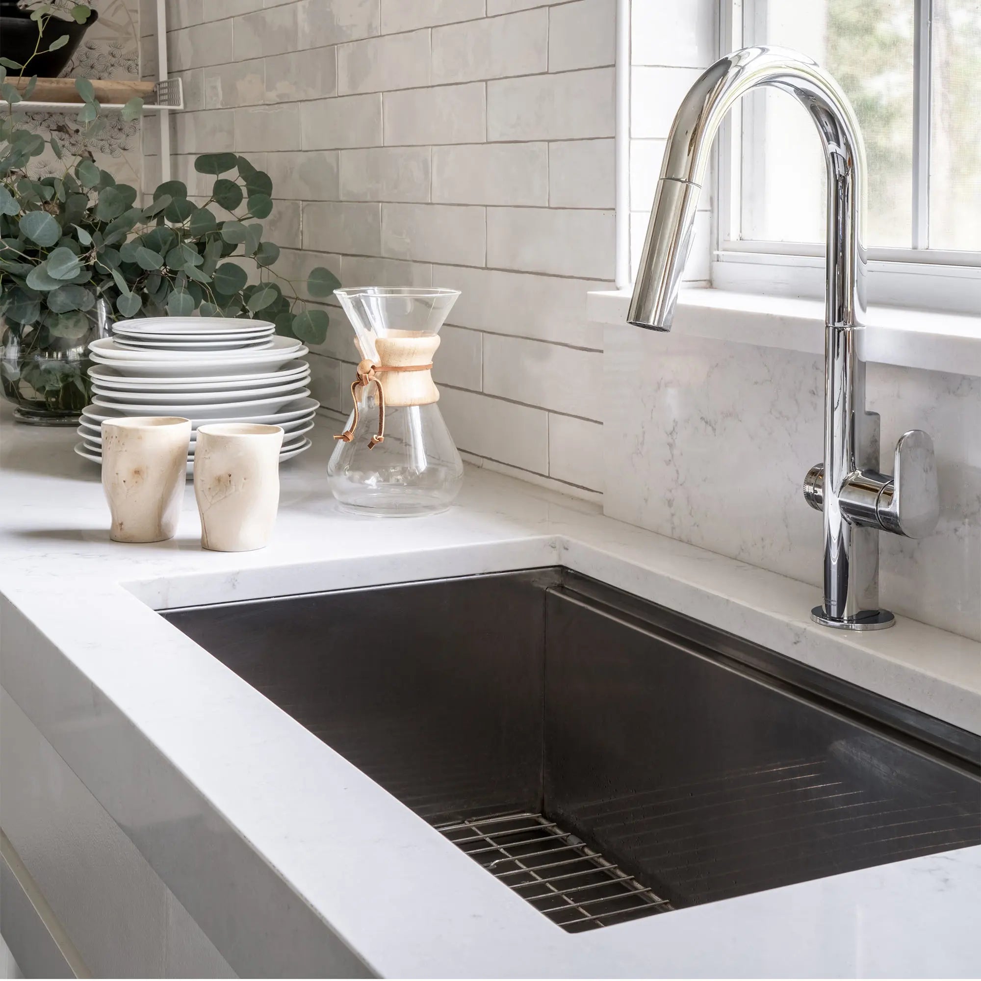 Beale Single-Handle Pull-Down Dual Spray Kitchen Faucet 1.5 GPM with Lever Handle // POLISHED CHROME // 174403_B-4931305002_0_CDNwebp.webp