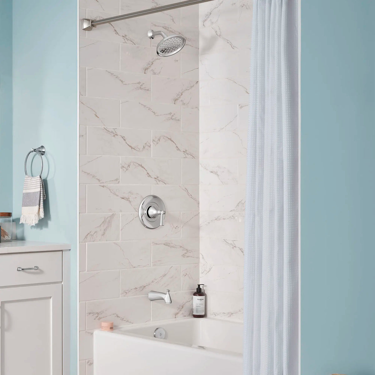 Glenmere 1.8 gpm/6.8 L/min Tub and Shower Trim Kit With Water-Saving Showerhead, Double Ceramic Pressure Balance Cartridge With Lever Handle // POLISHED CHROME // 174461_B-TU617502.002_TU617508.002_0_CDNwebp_e4219107-6213-4bb3-8599-c3beeb842974.webp