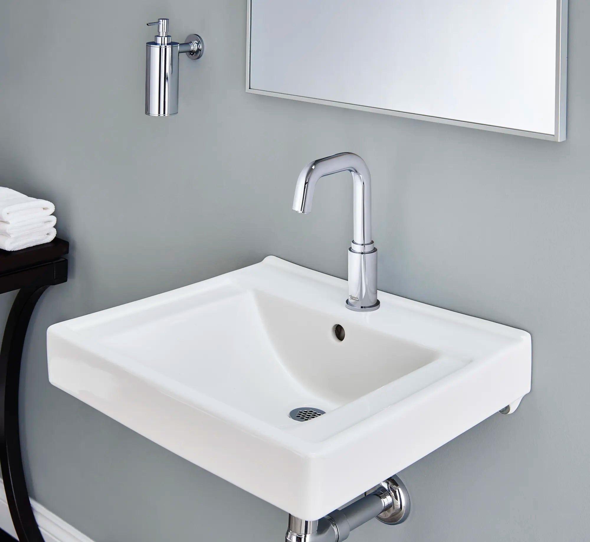 Serin® Touchless Faucet, Battery-Powered, 1.5 gpm/5.7 Lpm // POLISHED CHROME // 174904_B_2064153.002_0_CDNwebp.webp