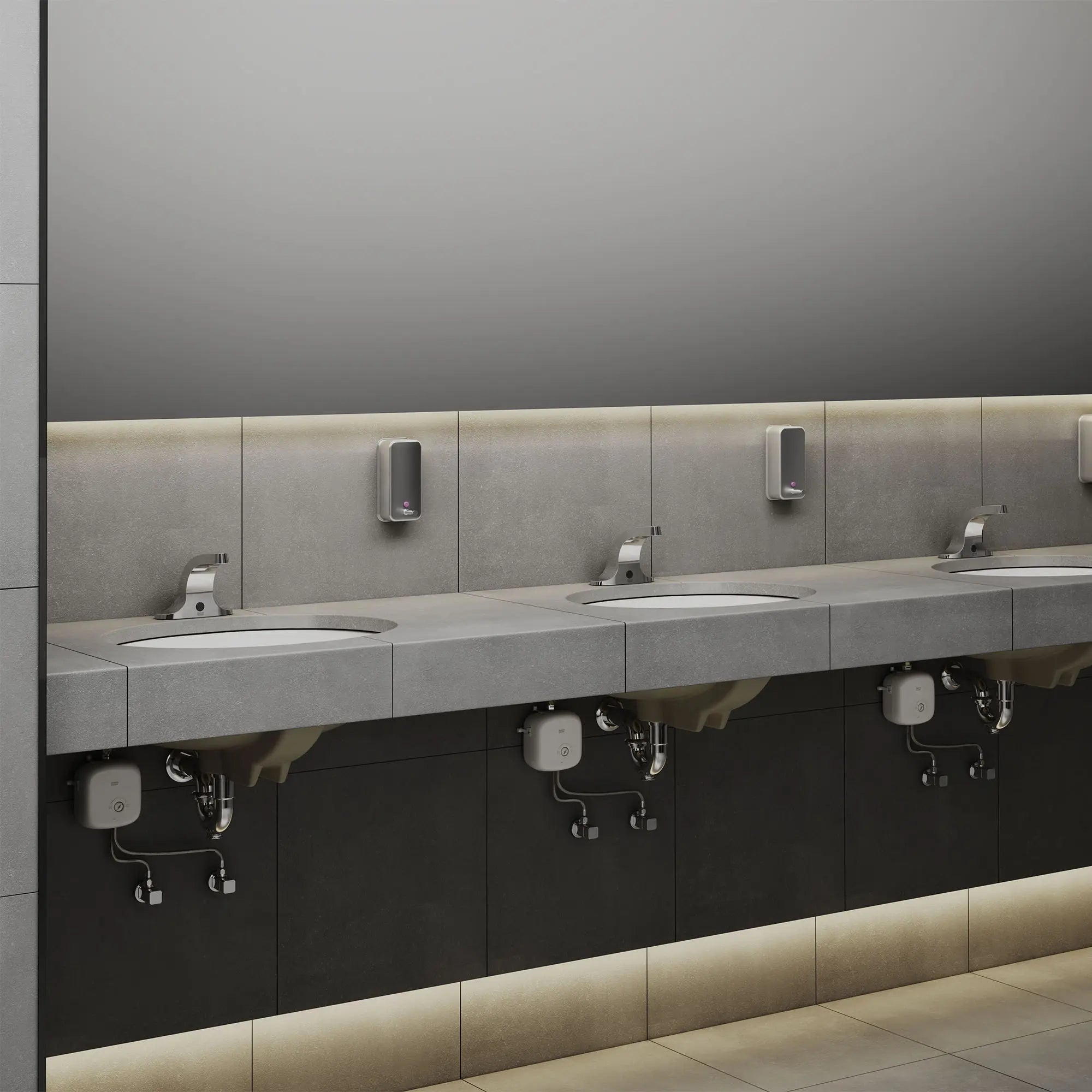 Innsbrook® Selectronic® Touchless Faucet, Base Model, 0.35 gpm/1.3 Lpm // POLISHED CHROME // 185829_Commercial_EnvironmentCloseUp_M954350_605B214.002_496221.002_0001_Sept2023_0_CDNwebp.webp