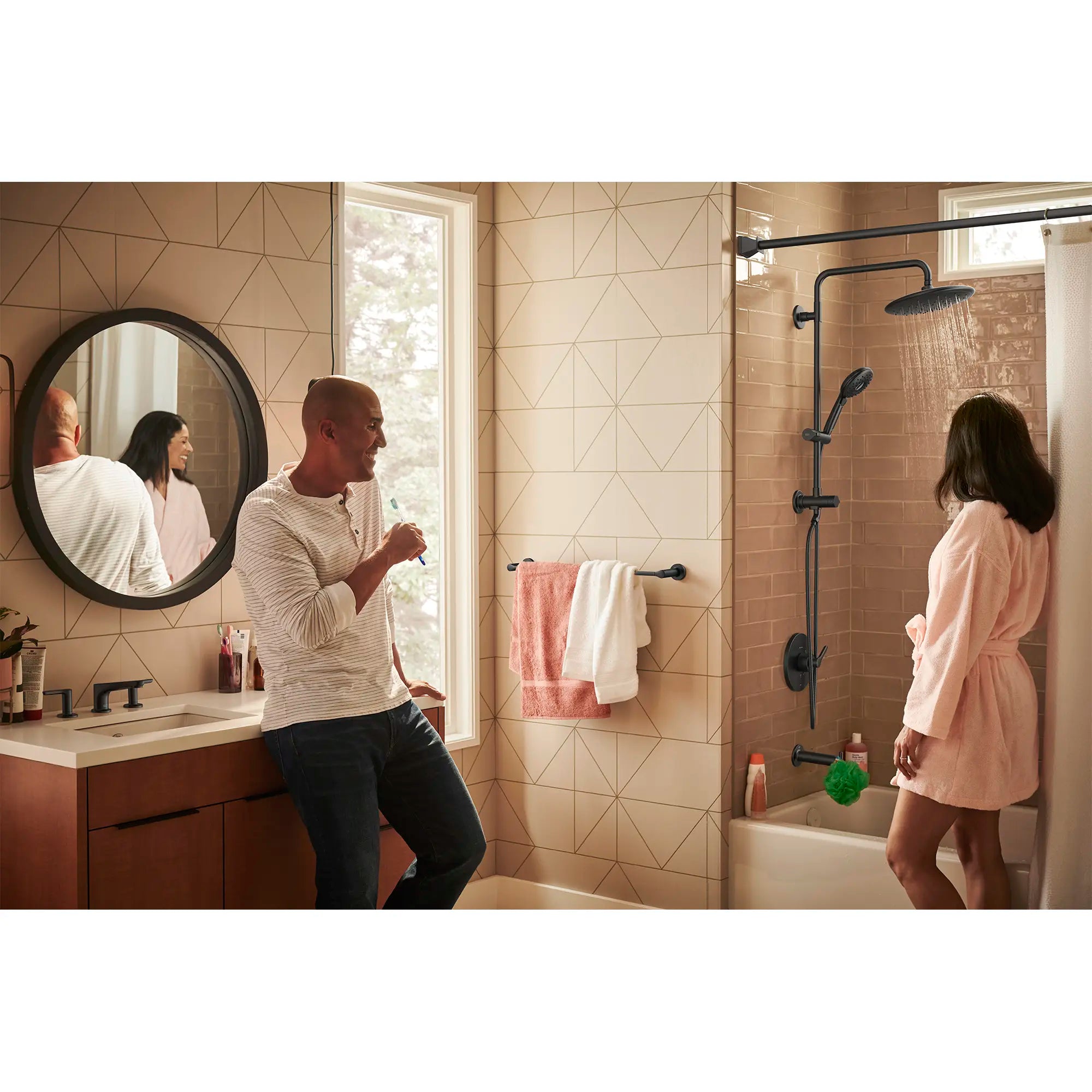 Studio® S Widespread Low Spout Lever Handles 1.2 gpm/4.5 L/min With Lever Handles // MATTE BLACK // 187760_Spectra_Lifestyle_1029072430_7105857.243_0001_Oct2023_0_CDNwebp.webp