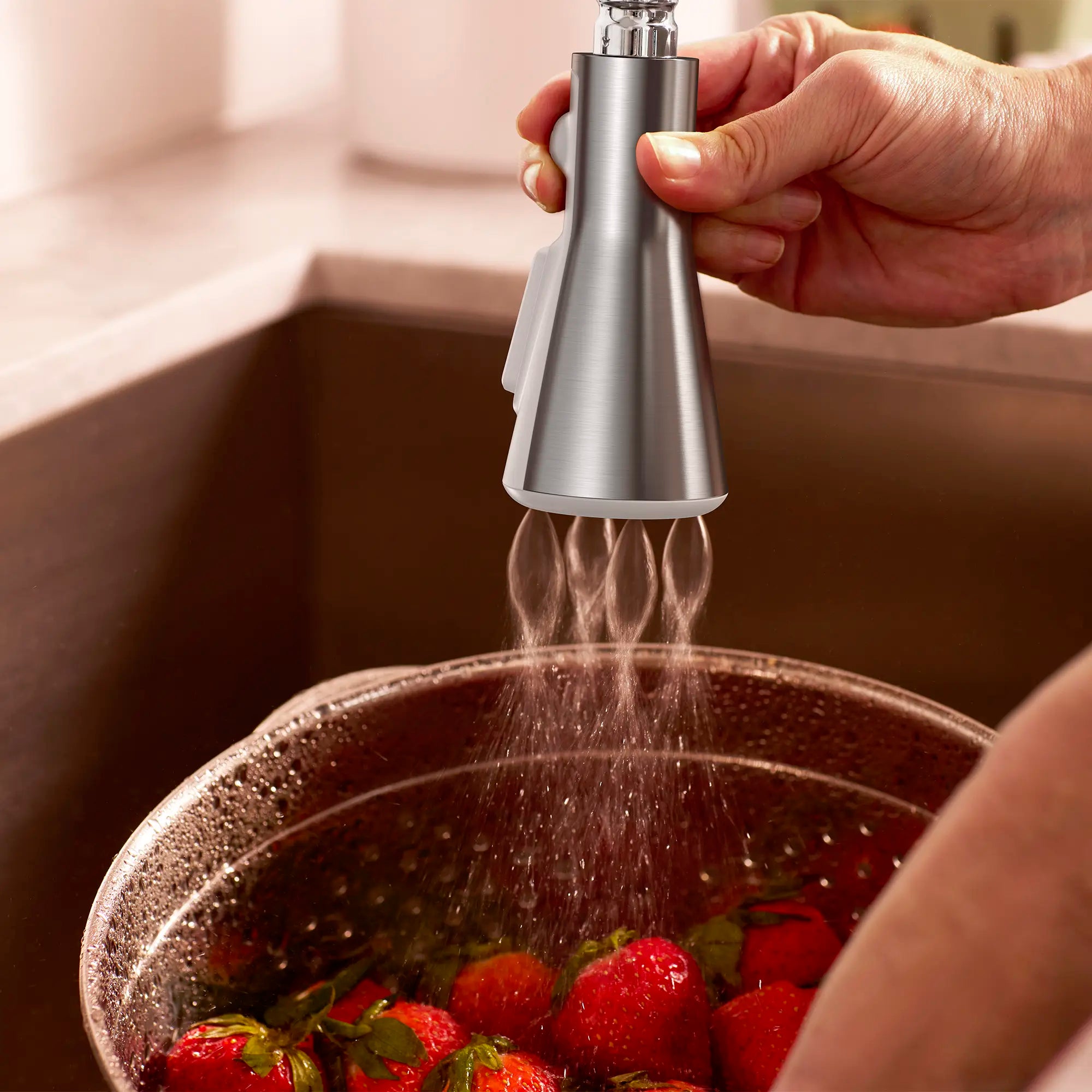 Aspirations Touchless Pull-Down Kitchen Faucet  // STAINLESS STEEL // 263744_Aspirations_EnvironmentCloseUp_104880DC00_0002_MAY2025_0_CDNwebp_dcfc5148-9811-41c1-80a5-d5bd804fbb30.webp