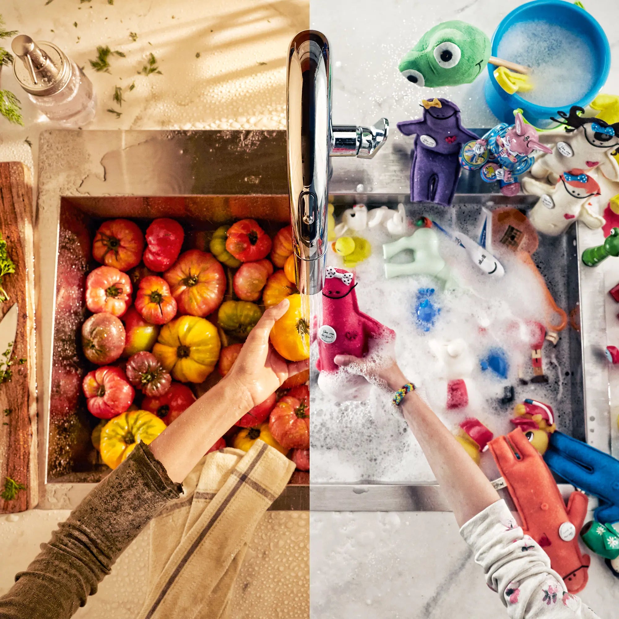 Beale® Touchless Single-Handle Pull-Down Dual Spray  Kitchen Faucet 1.5 gpm/5.7 L/min // POLISHED CHROME // 33001_L_4931380002_0_CDNwebp.webp