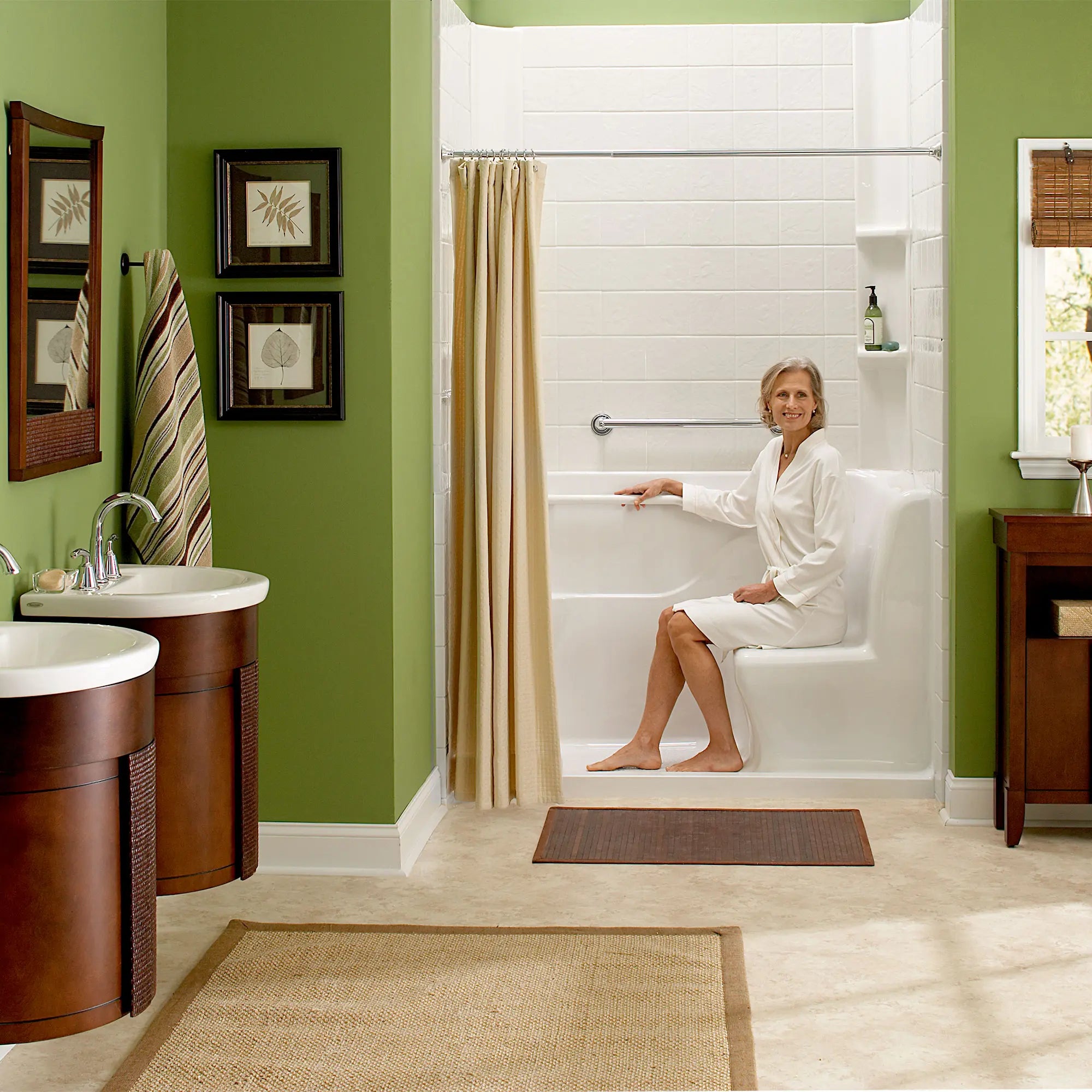 Acrylic 30 x 60-Inch Walk-In Shower – Left-Hand Drain // WHITE // 33080_L-3060SHL020_07_0_CDNwebp.webp