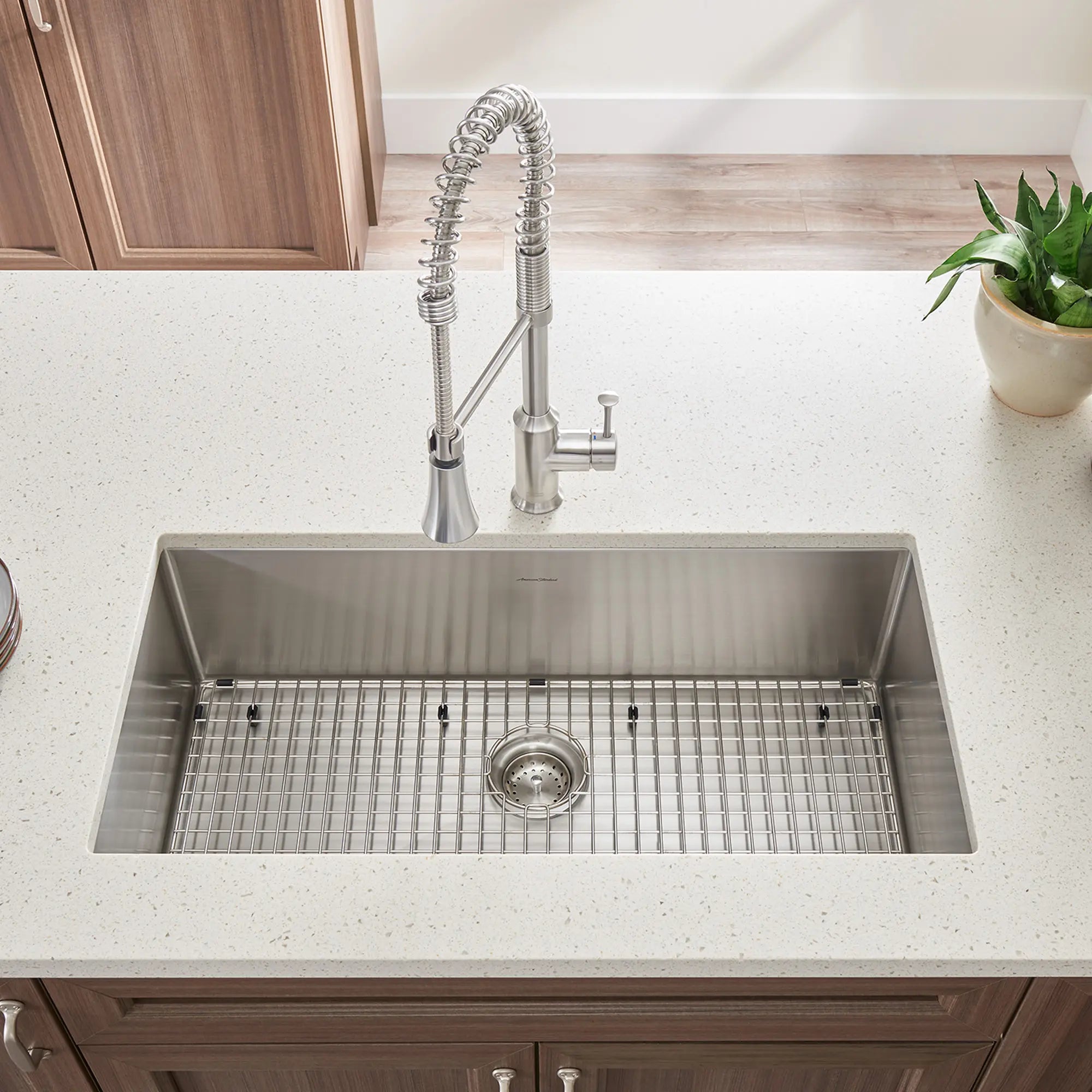 Pekoe® 35 x 18-Inch Stainless Steel Undermount Single-Bowl Kitchen Sink // STAINLESS STEEL // 65698_B_18SB10351800075_2-1_1__CDNwebp.webp