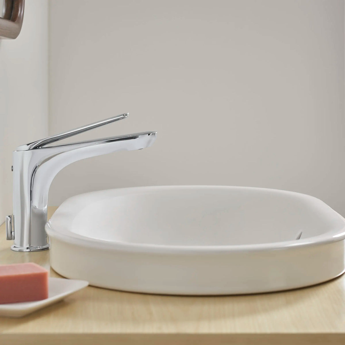 Studio® S Single Hole Single-Handle Bathroom Faucet 1.2 gpm/ 4.5 L/min With Lever Handle // POLISHED CHROME // 76512_B-7105101002_1296000020_7813001478_CDNwebp.webp